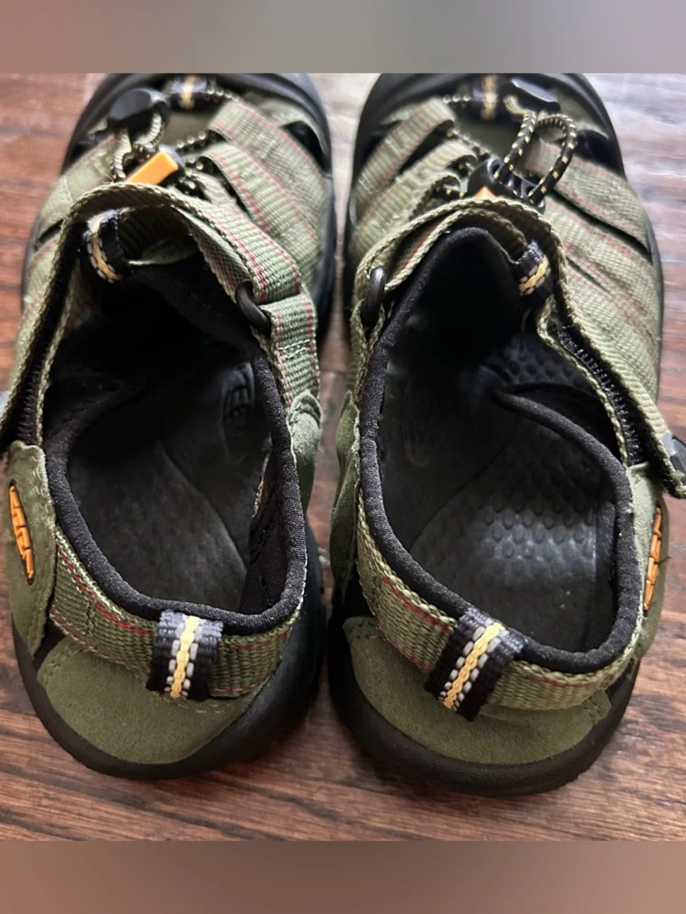 Keen Newport H2 Sandal youth Size 2 Green‎ Outdoors Hiking Adjustable Strap 9212